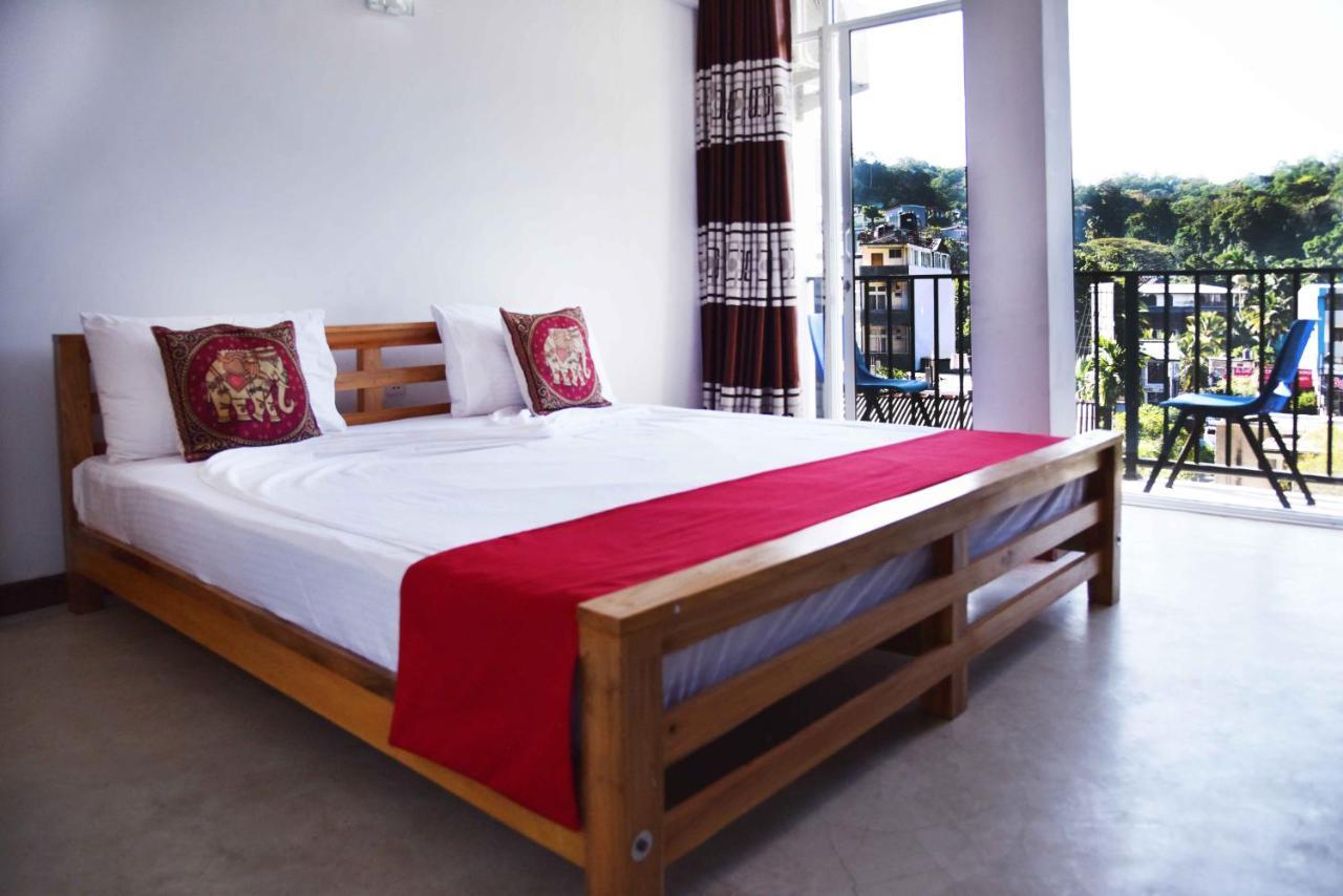 Lodge In 611 Kandy Eksteriør billede